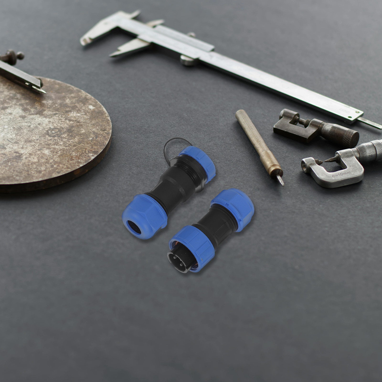 مجموعة واحدة من موصلات الطيران - مراجعة Aviator Connector Kit وسعره