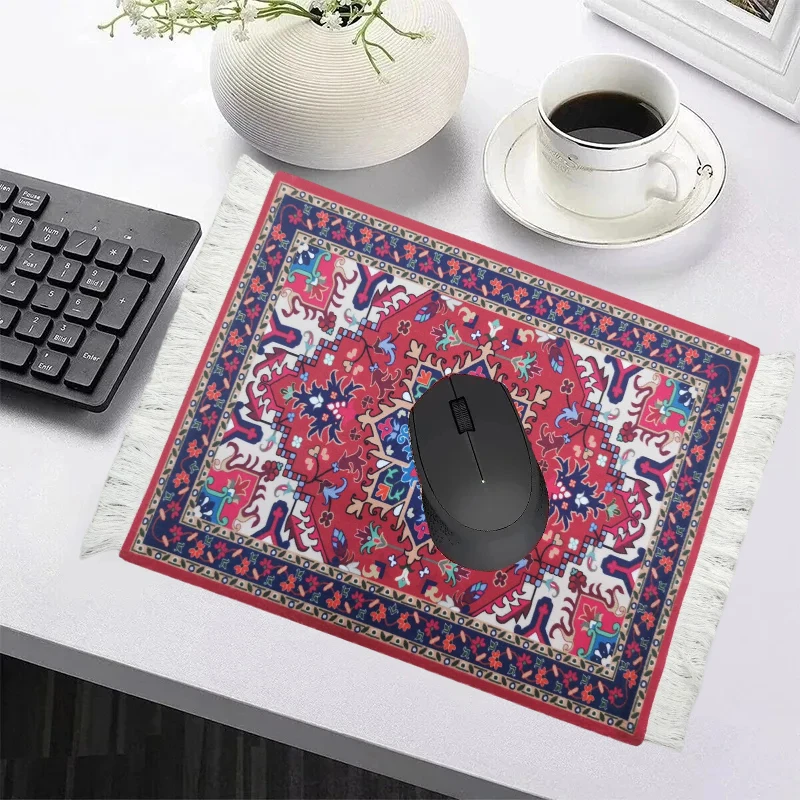 سجادة صغيرة منسوجة على الطراز  - مراجعة Gaming Keyboard Mini Mechanical وسعره